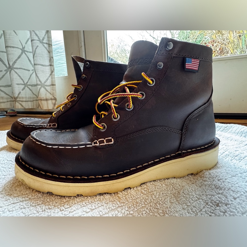 Women’s Danner Boot Bull Run Moc Toe-Size 9 EUC